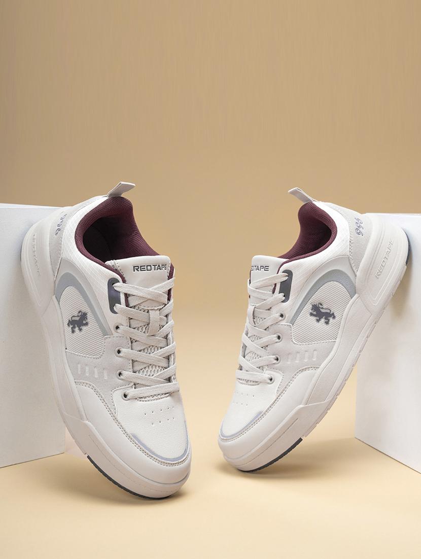 men white lace up sneaker - 21915814 - Zoom Image - 0