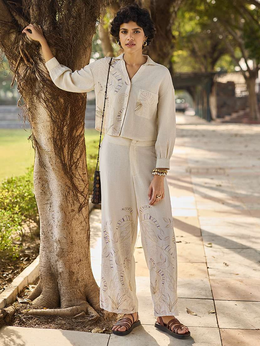 women printed collared long sleeves crop shirt - 21916043 -  Standard Image - 5