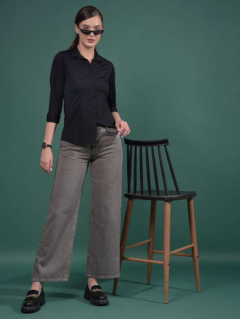 women solid collared regular shirt - 21916059 - Standard Image - 5