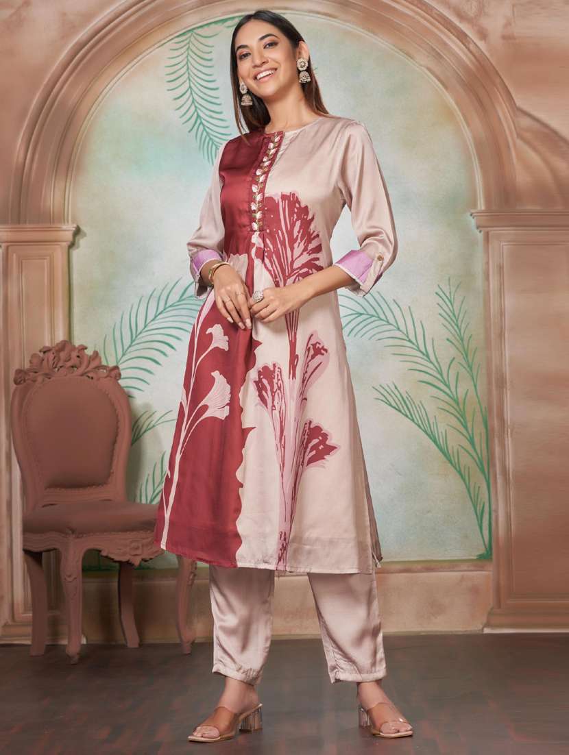 women three quarter sleeve kurta pant set