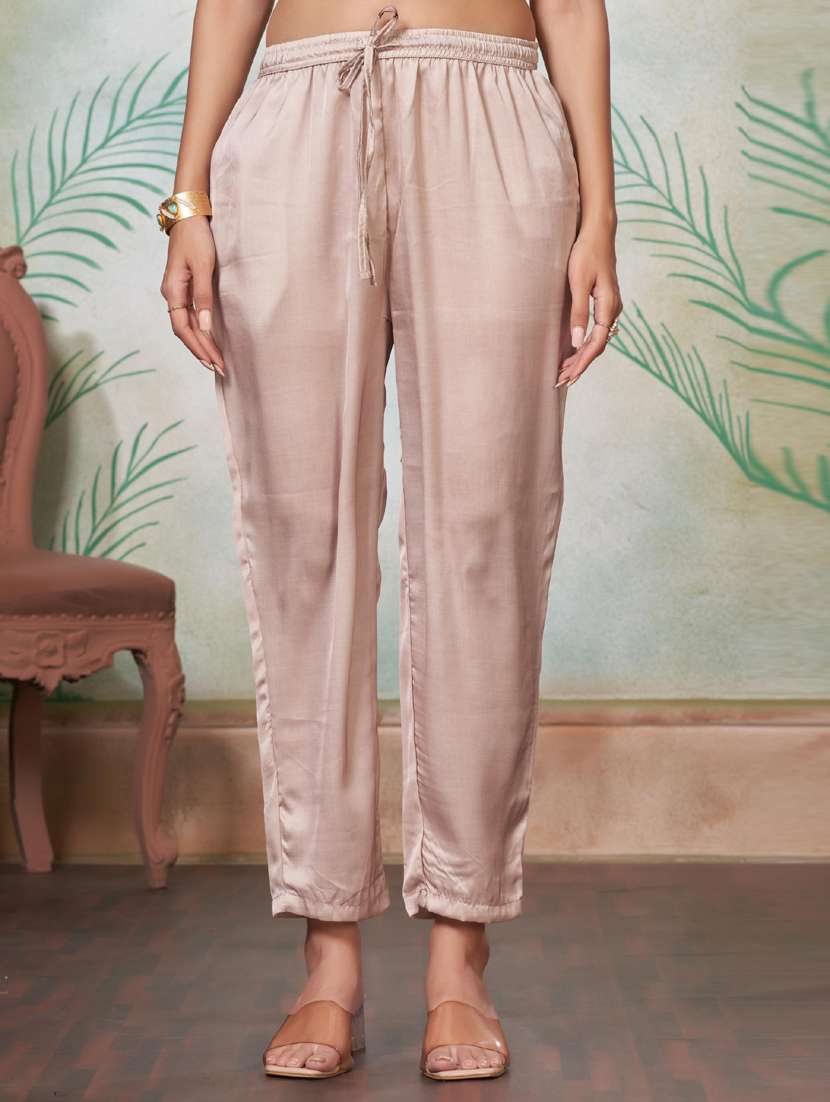 women three quarter sleeve kurta pant set - 21916159 -  Standard Image - 5