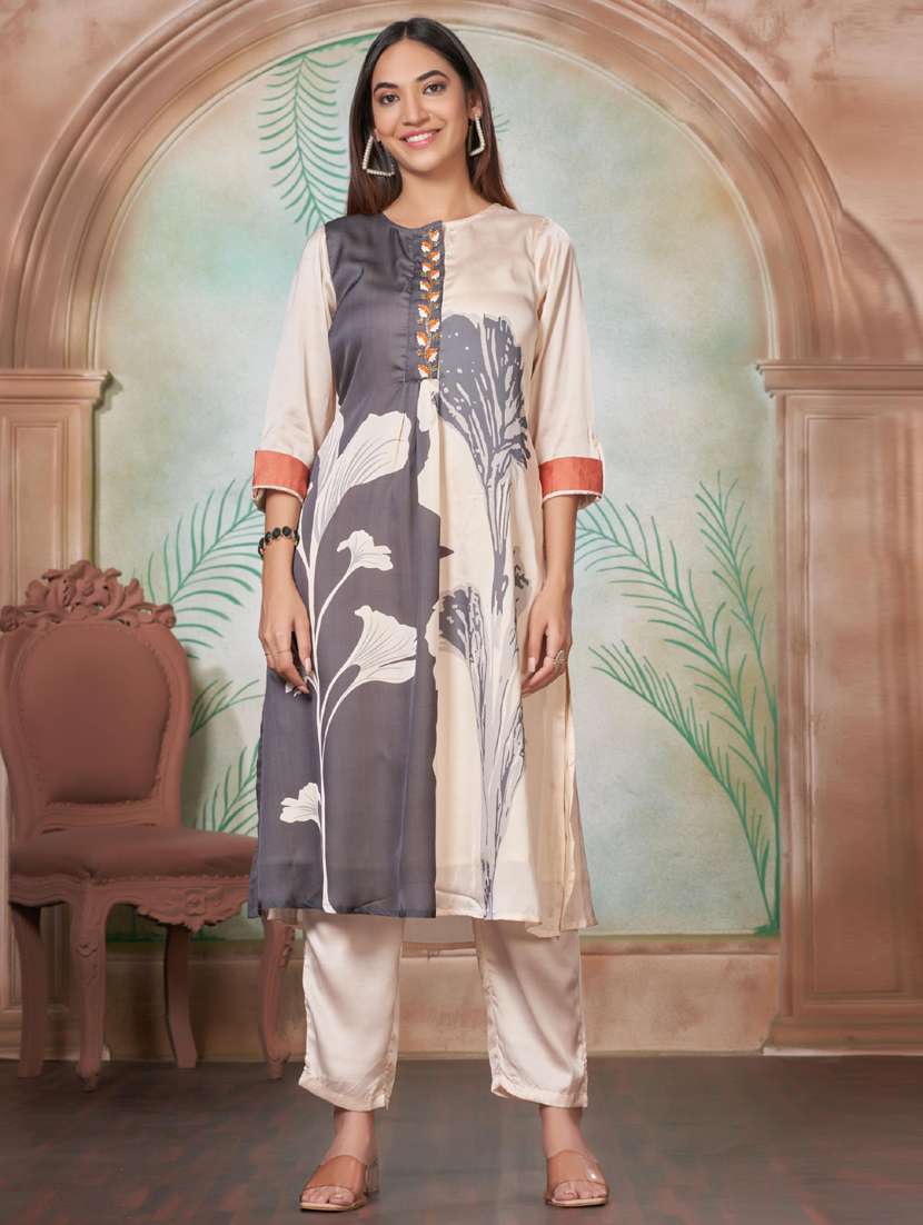 women three quarter sleeve kurta pant set