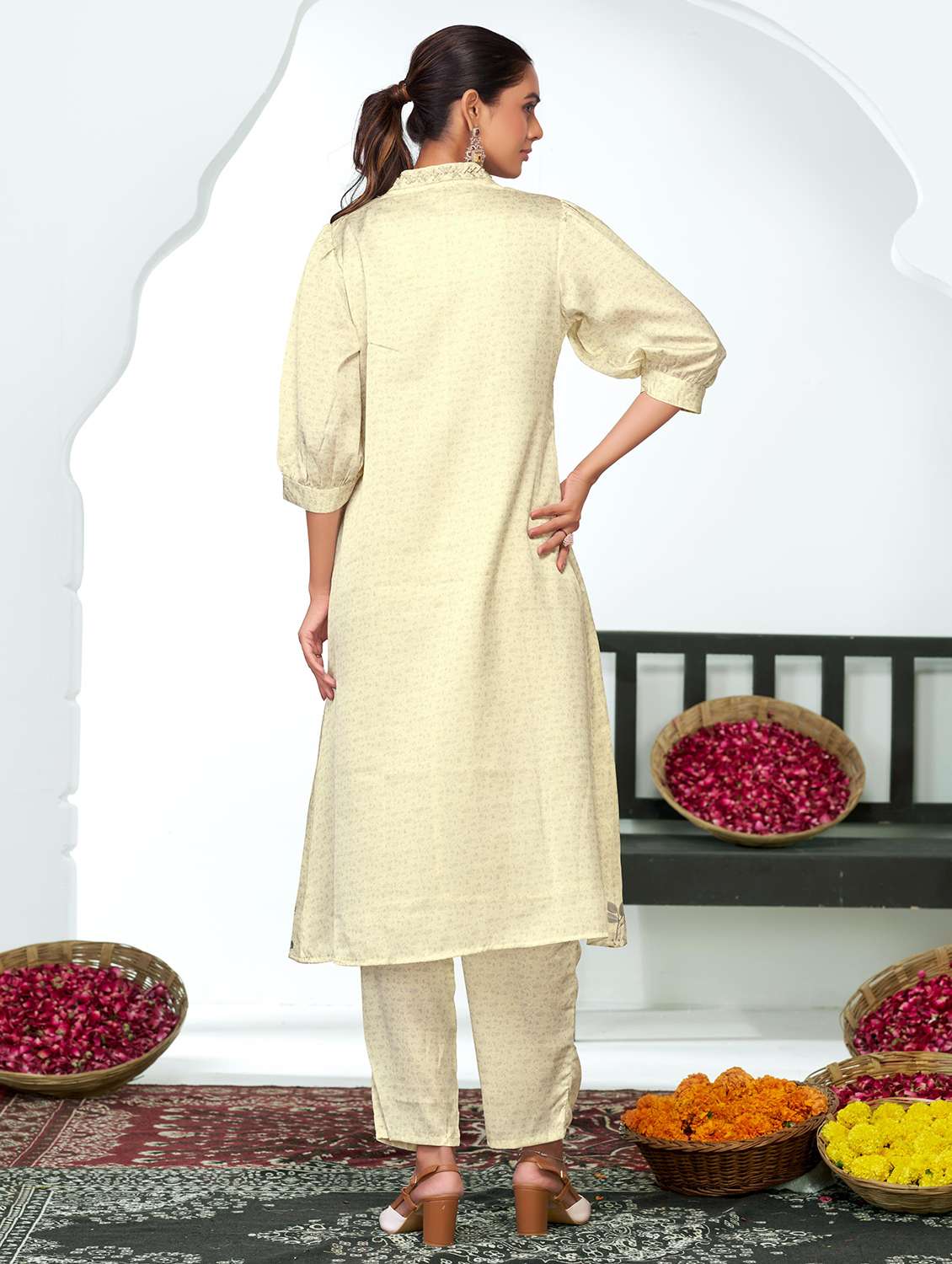 women three quarter sleeve kurta pant set - 21916161 -  Standard Image - 3