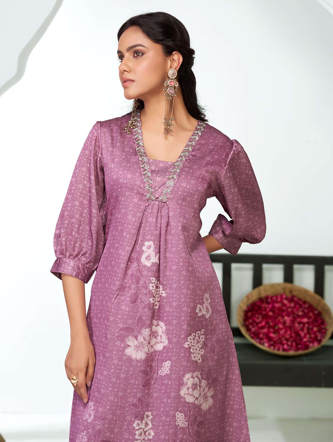 women three quarter sleeve kurta pant set - 21916162 -  Standard Image - 3