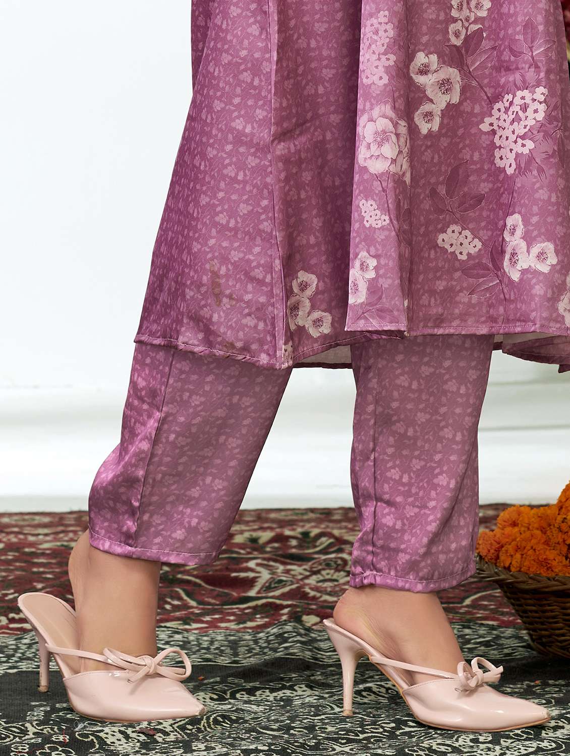 women three quarter sleeve kurta pant set - 21916162 -  Standard Image - 5