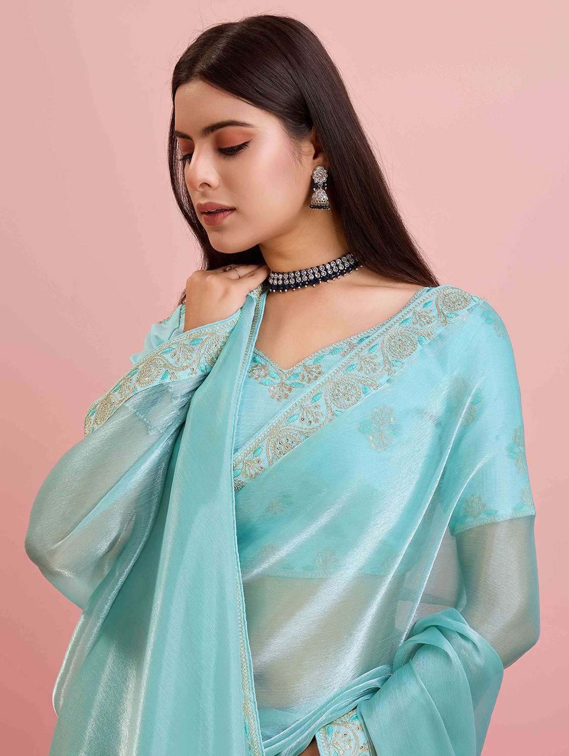 women solid with bordered saree with blouse - 21916251 -  Standard Image - 3