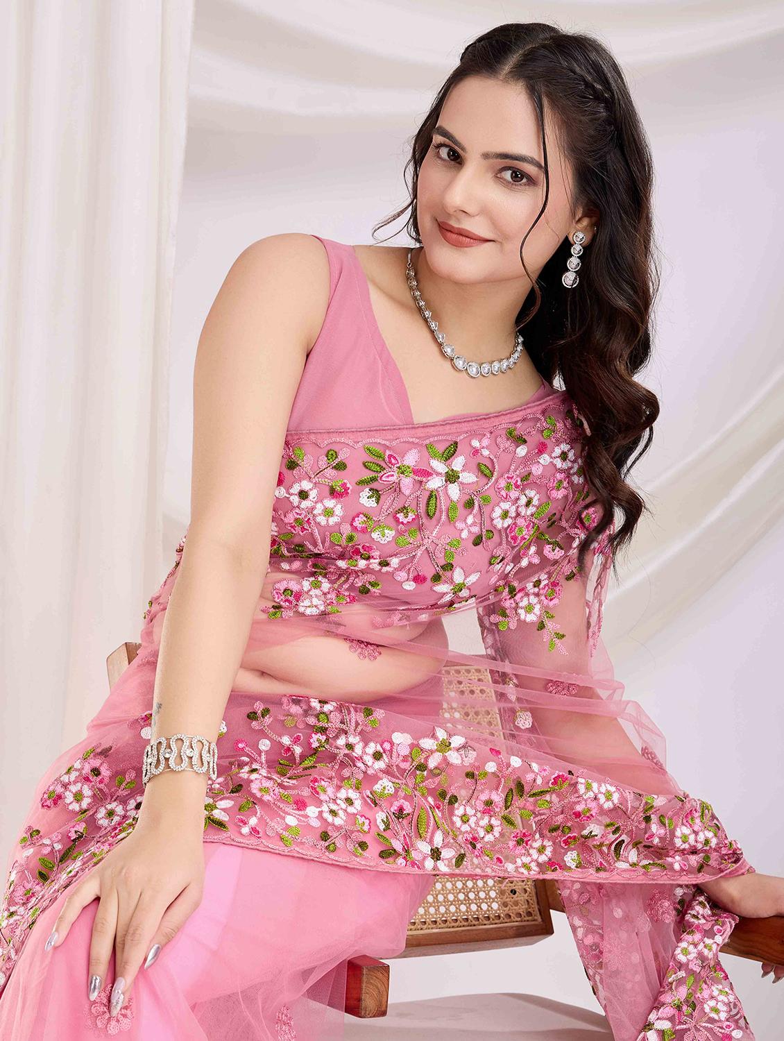 women floral embroidered saree with blouse - 21916263 - Standard Image - 3