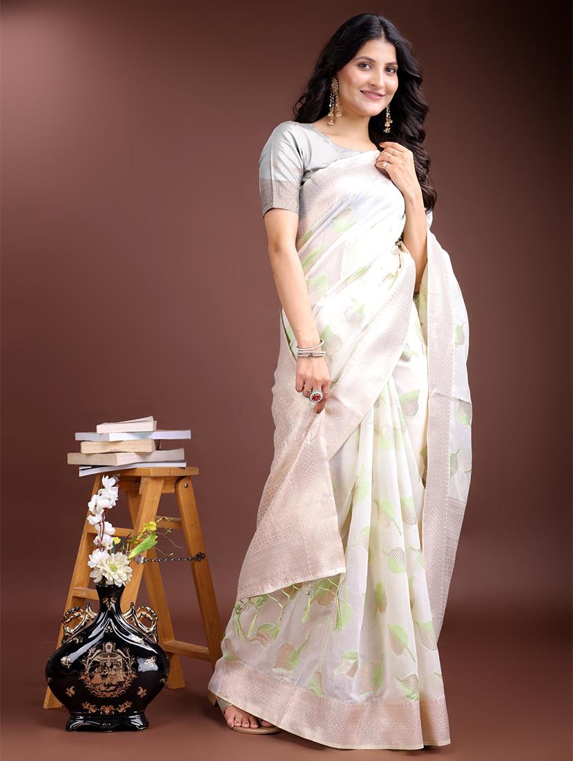 women self design bordered saree with blouse - 21916557 - Standard Image - 3