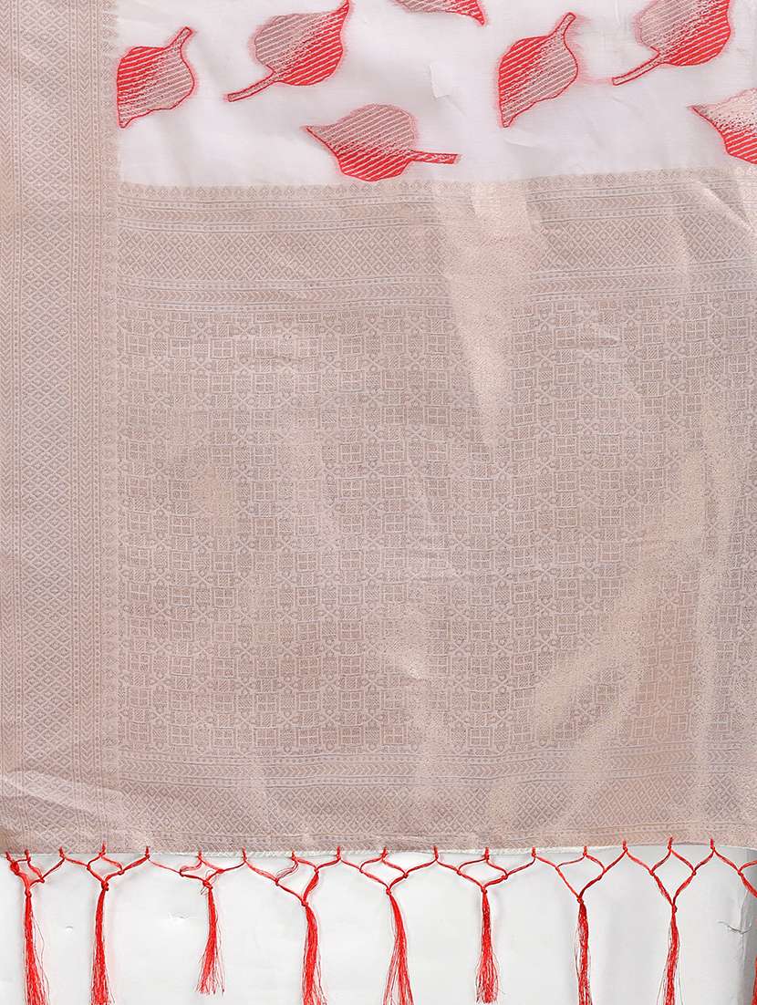 women self design bordered saree with blouse - 21916560 -  Standard Image - 5