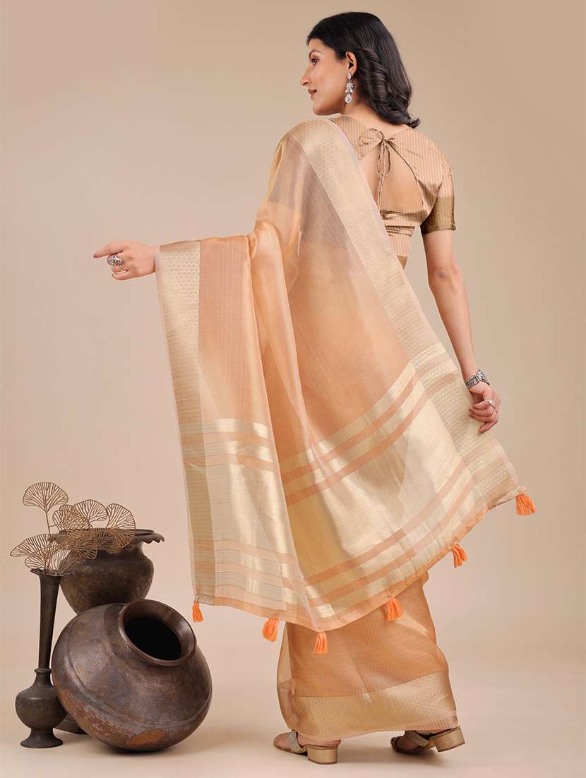 women solid with bordered saree with blouse - 21916598 -  Standard Image - 3