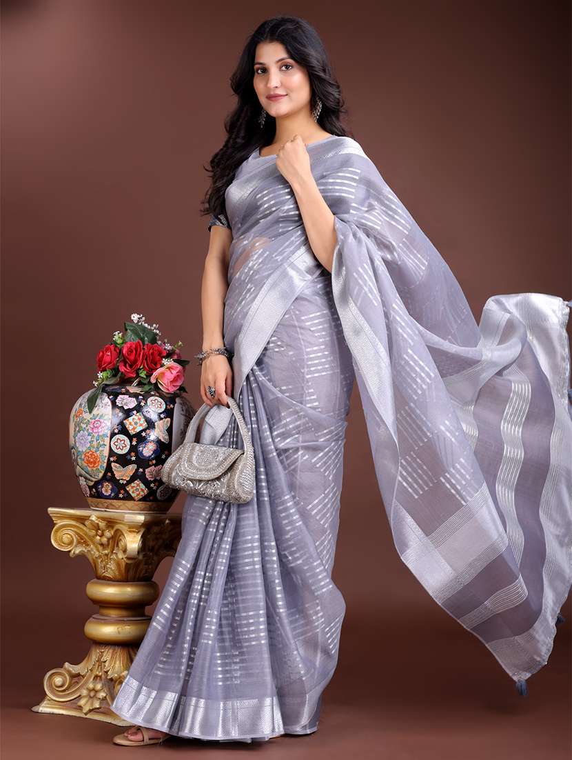 women self design bordered saree with blouse - 21916633 -  Standard Image - 3