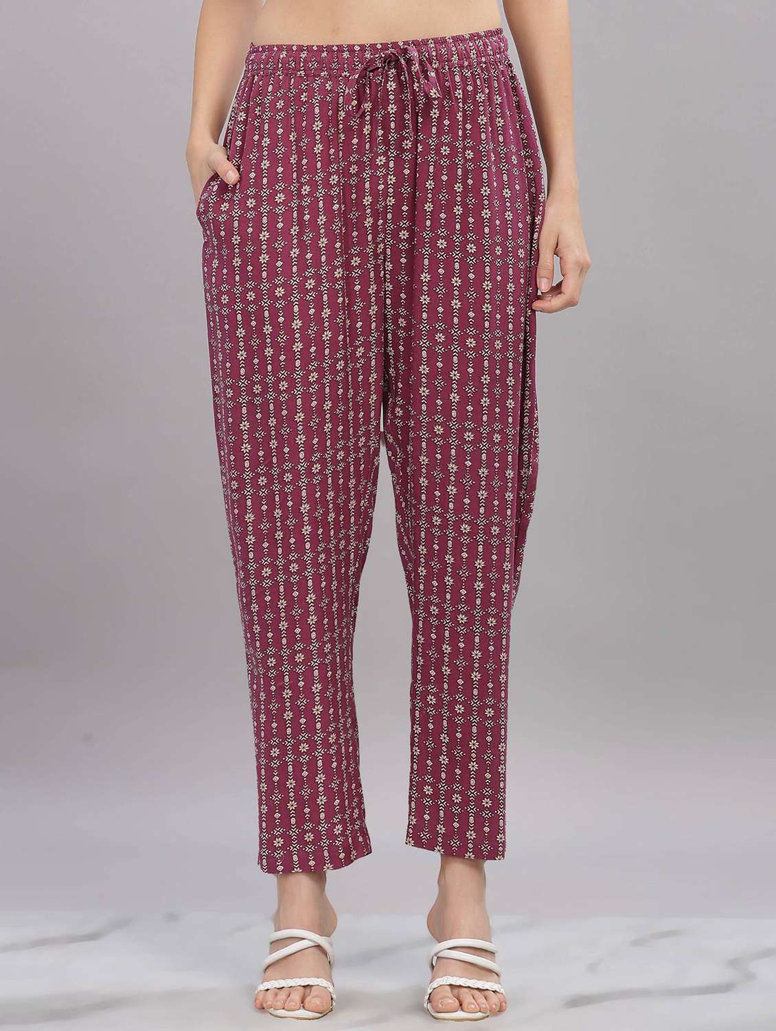 women three quarter sleeve kurta pant with dupatta set - 21916645 - Standard Image - 3