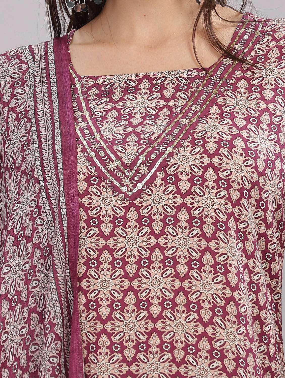women three quarter sleeve kurta pant with dupatta set - 21916645 - Standard Image - 5