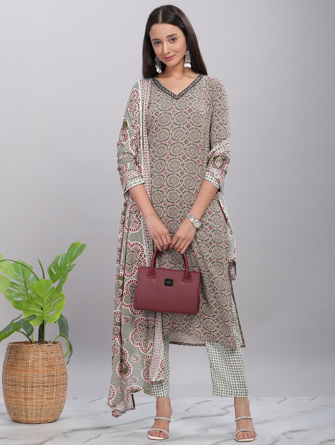 women three quarter sleeve kurta pant with dupatta set - 21916647 - Zoom Image - 0