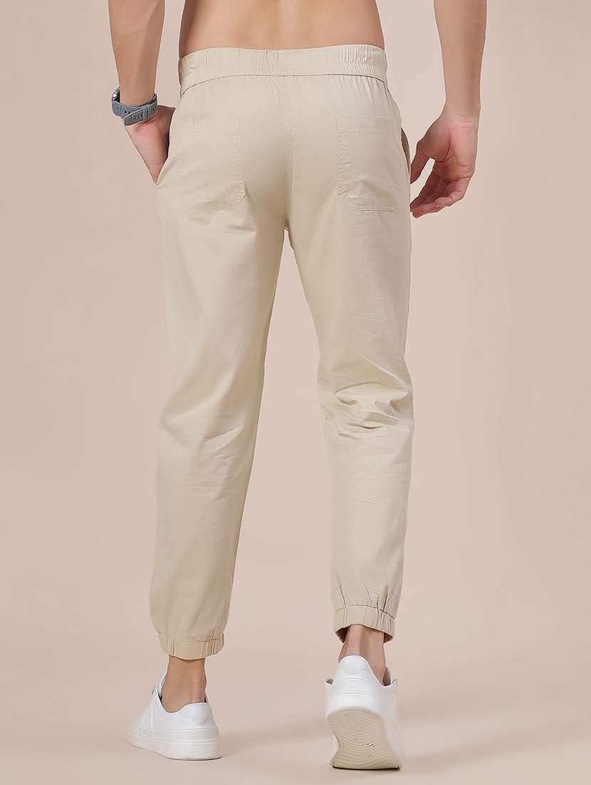 men solid mid rise regular fit jogger - 21916798 -  Standard Image - 3