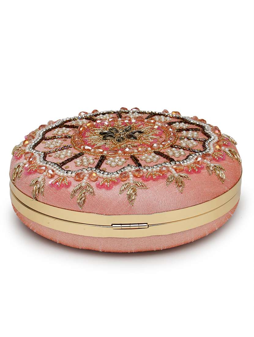Women Embellished Clutch With Detachable Sling Chain