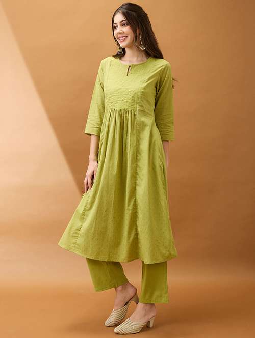 women green keyhole neck zari embroidered yoke woven design pleated a-line kurta with pants festive set - 21918784 -  Standard Image - 0