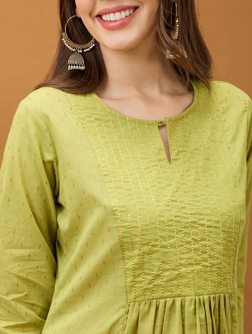 women green keyhole neck zari embroidered yoke woven design pleated a-line kurta with pants festive set - 21918784 -  Standard Image - 5