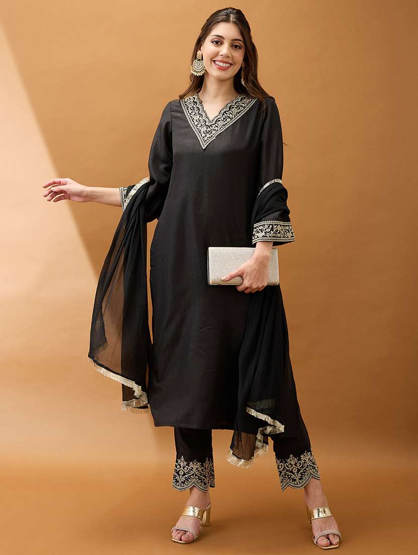 women black sequinned zari embroidered v-neck bell sleeves kurta with pant & dupatta festive set - 21918788 - Zoom Image - 0