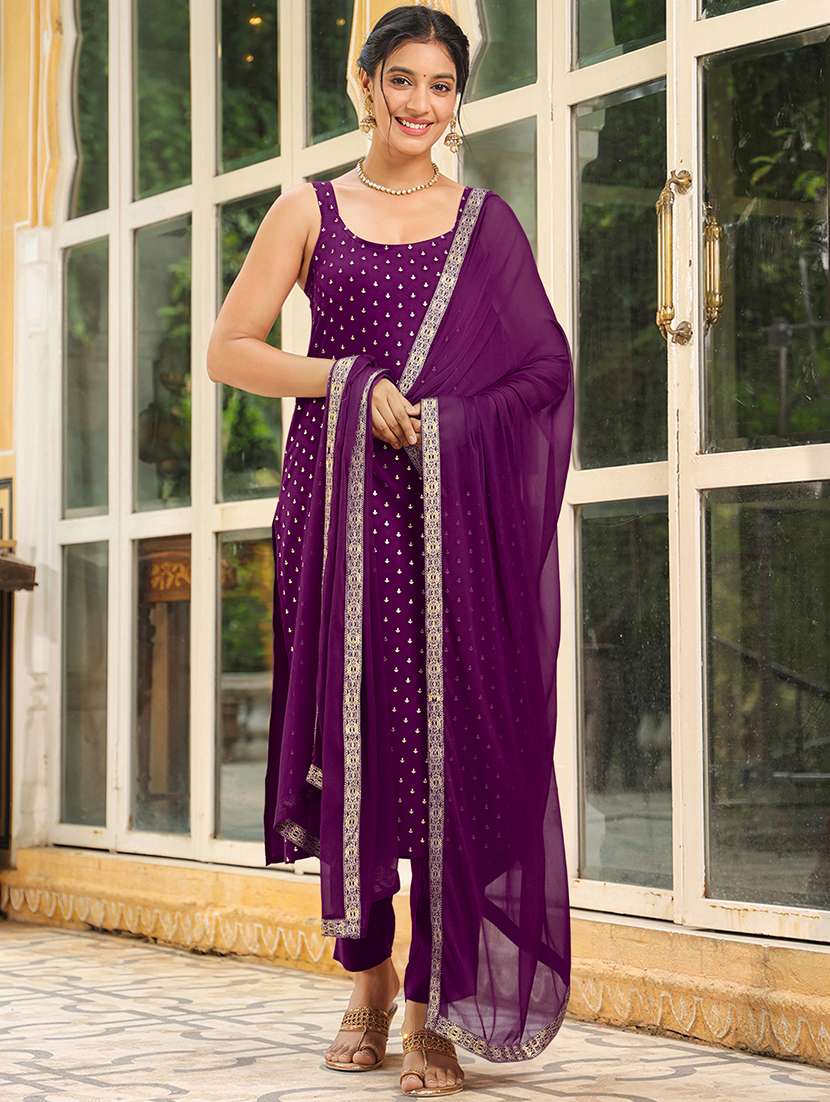 women purple sleeveless kurta pant with dupatta set