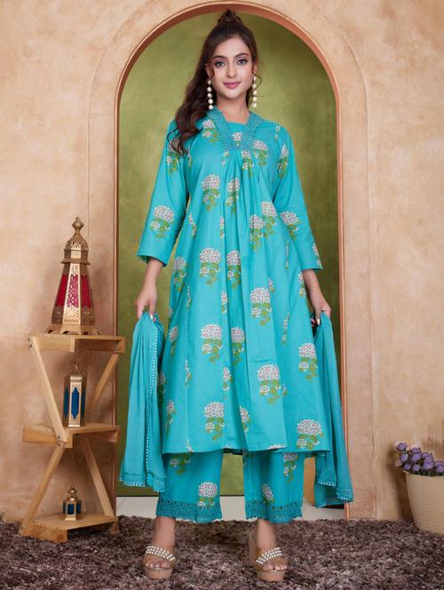 women three quarter sleeve kurta palazzo with dupatta set - 21918857 - Standard Image - 0