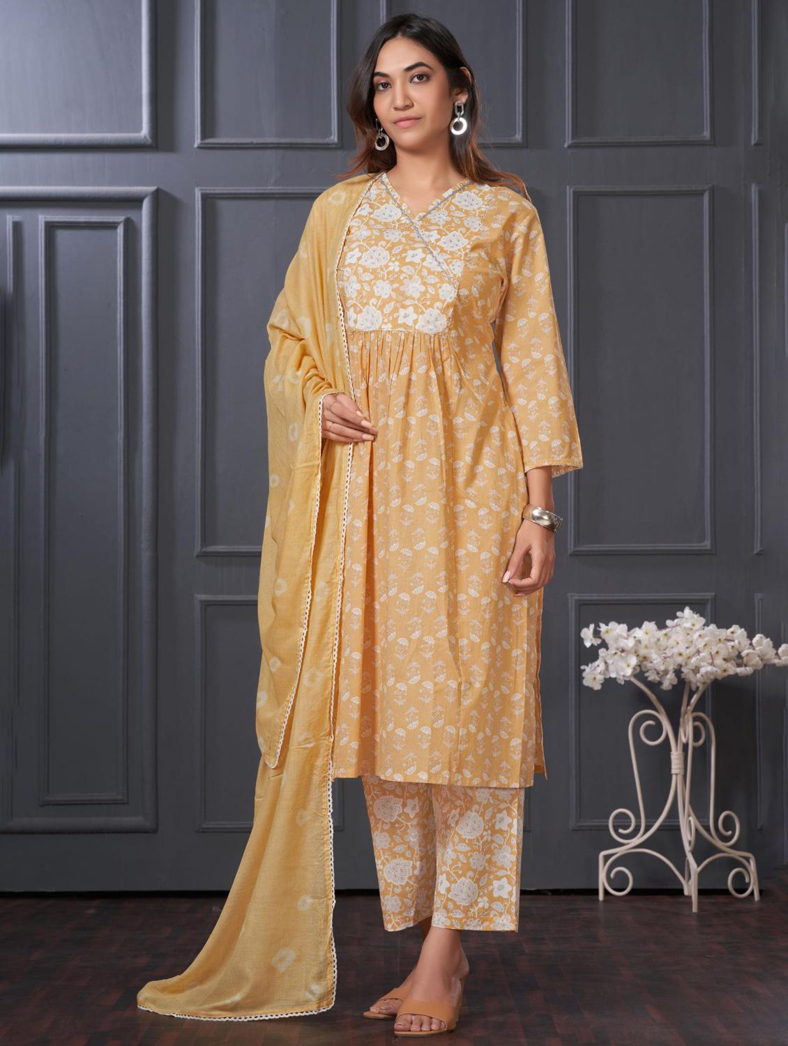 women three quarter sleeve kurta pant with dupatta set - 21918859 -  Zoom Image - 0