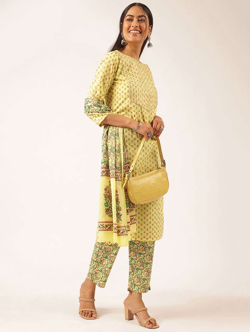 women three quarter sleeve kurta pant with dupatta set - 21918889 -  Standard Image - 3