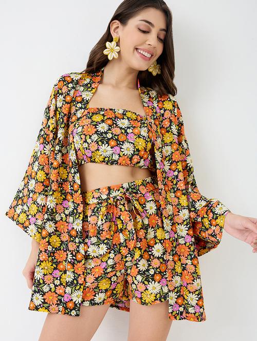 women multi square neck strappy shoulder floral print crop top with shorts & kimono sleeves shrug co-ord set - 21918974 -  Standard Image - 0