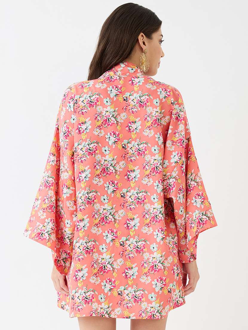 women peach square neck strappy shoulder floral print crop top with shorts & kimono sleeves shrug co-ord set - 21918978 -  Standard Image - 3