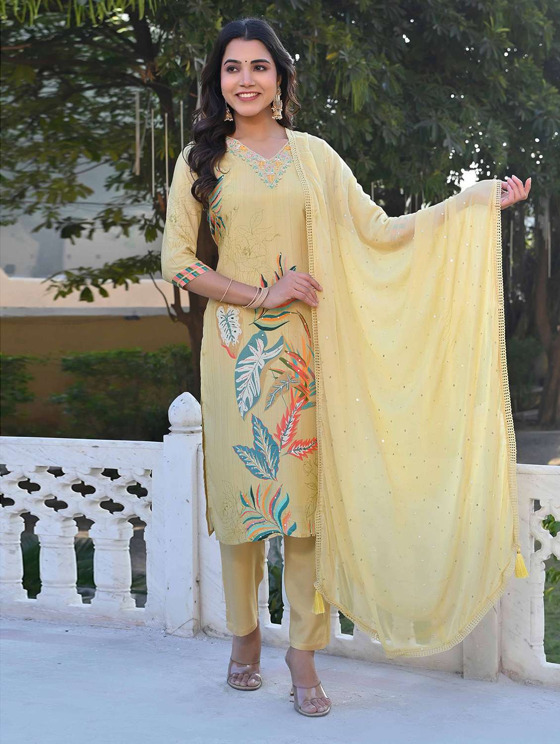 women three quarter sleeve kurta pant with dupatta set