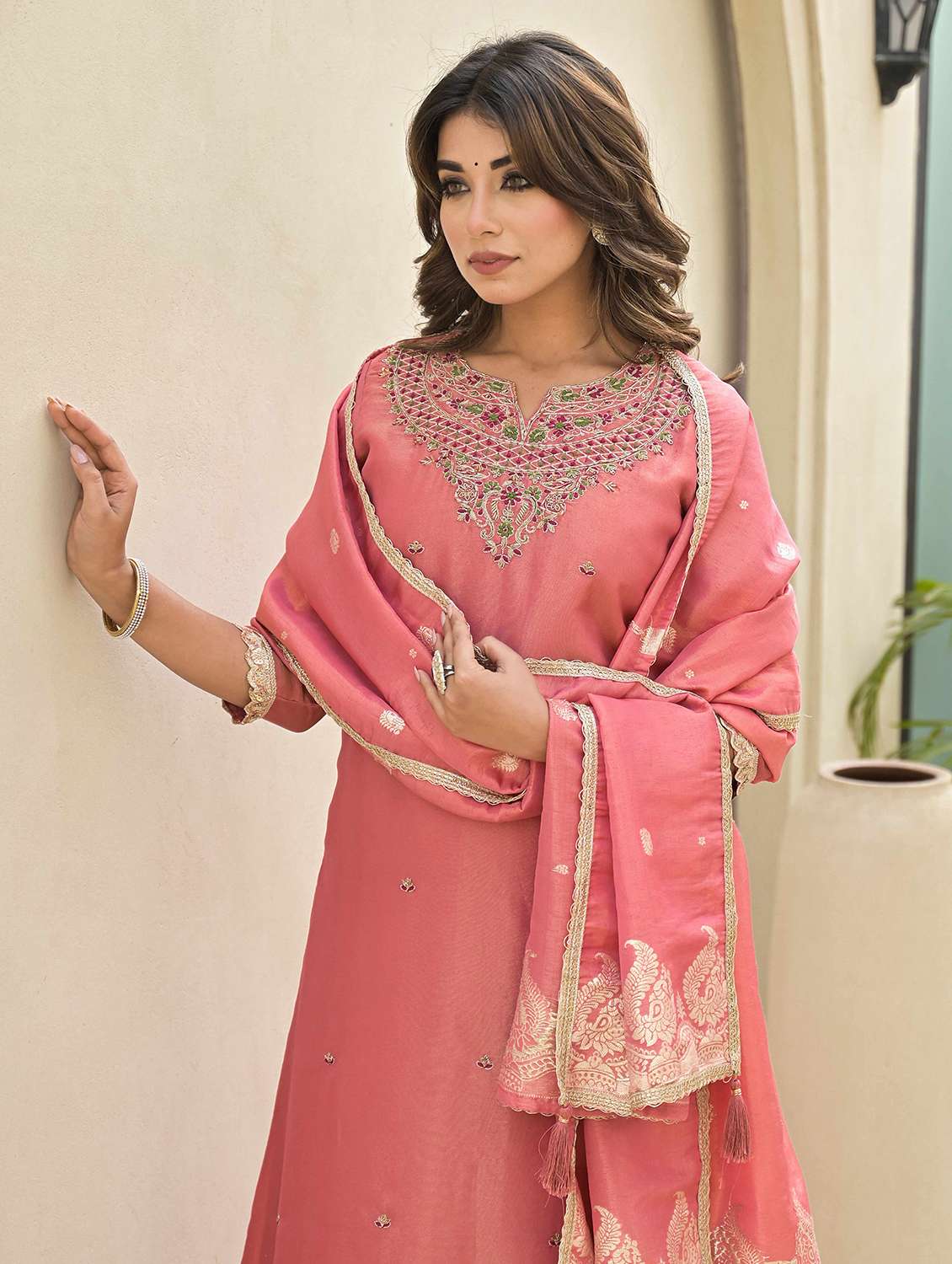 women three quarter sleeve kurta pant with dupatta set - 21919863 -  Standard Image - 3