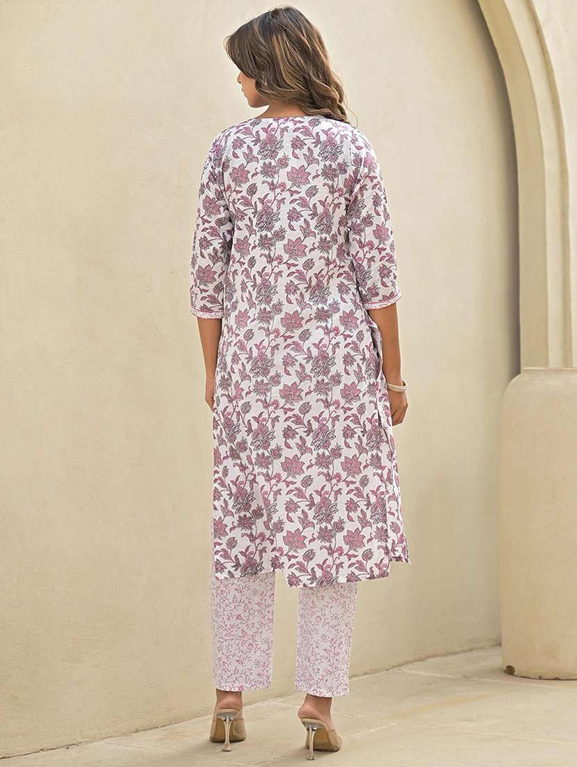 Women Three Quarter Sleeve Kurta Pant With Dupatta Set - 21919872 -  Standard Image - 3