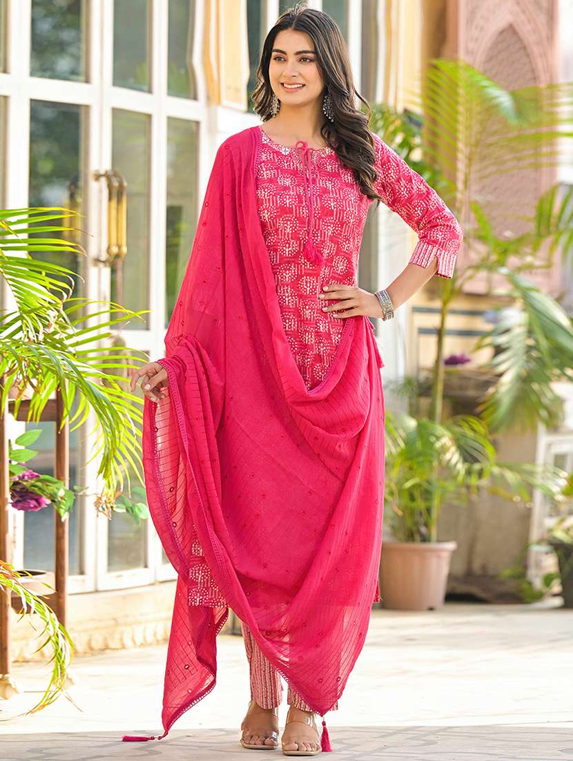 women three quarter sleeve kurta pant with dupatta set