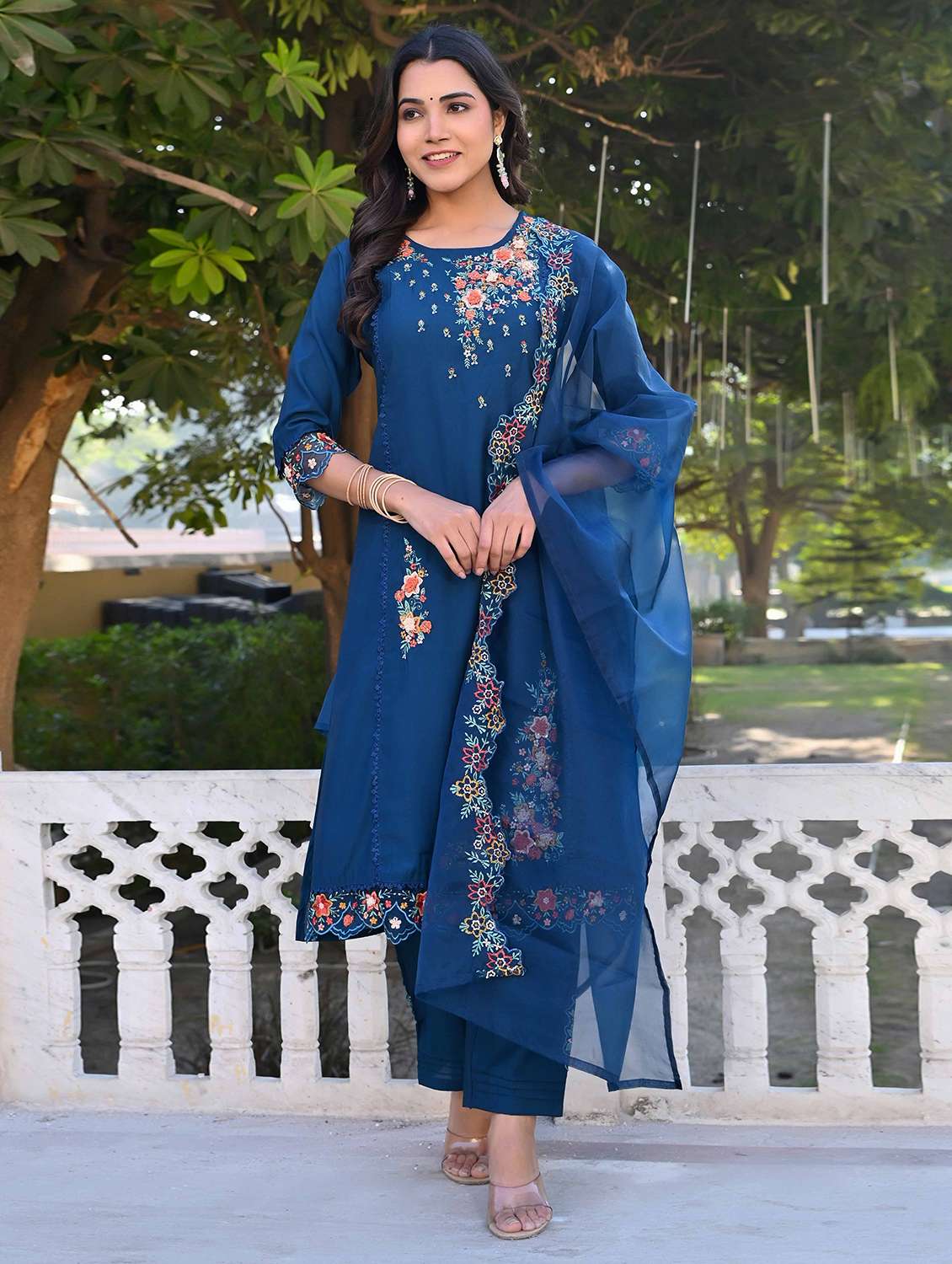 women three quarter sleeve kurta pant with dupatta set