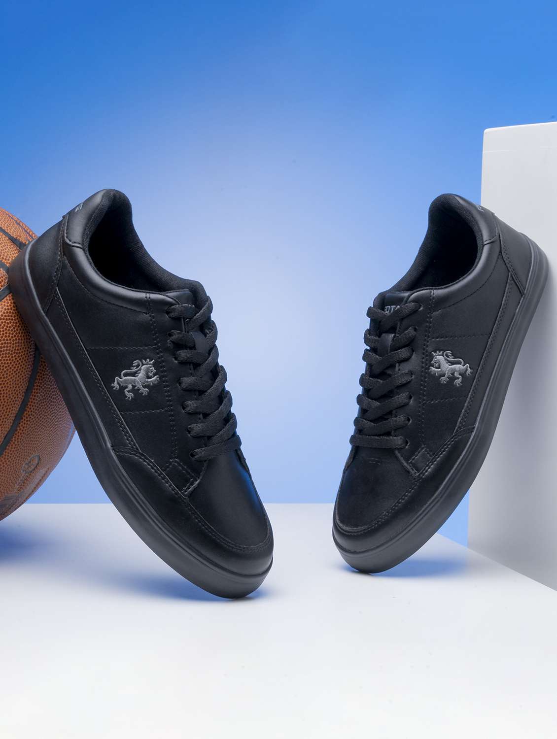 women black lace-up sneaker - 21920088 -  Zoom Image - 0
