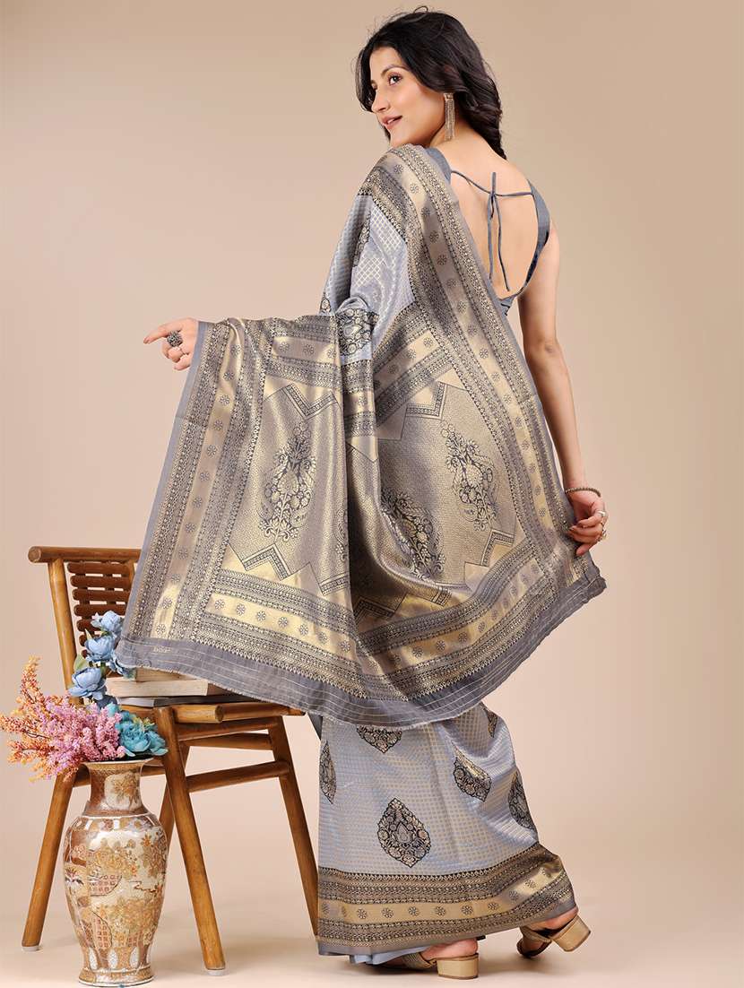 women self design bordered saree with blouse - 21920361 -  Standard Image - 3