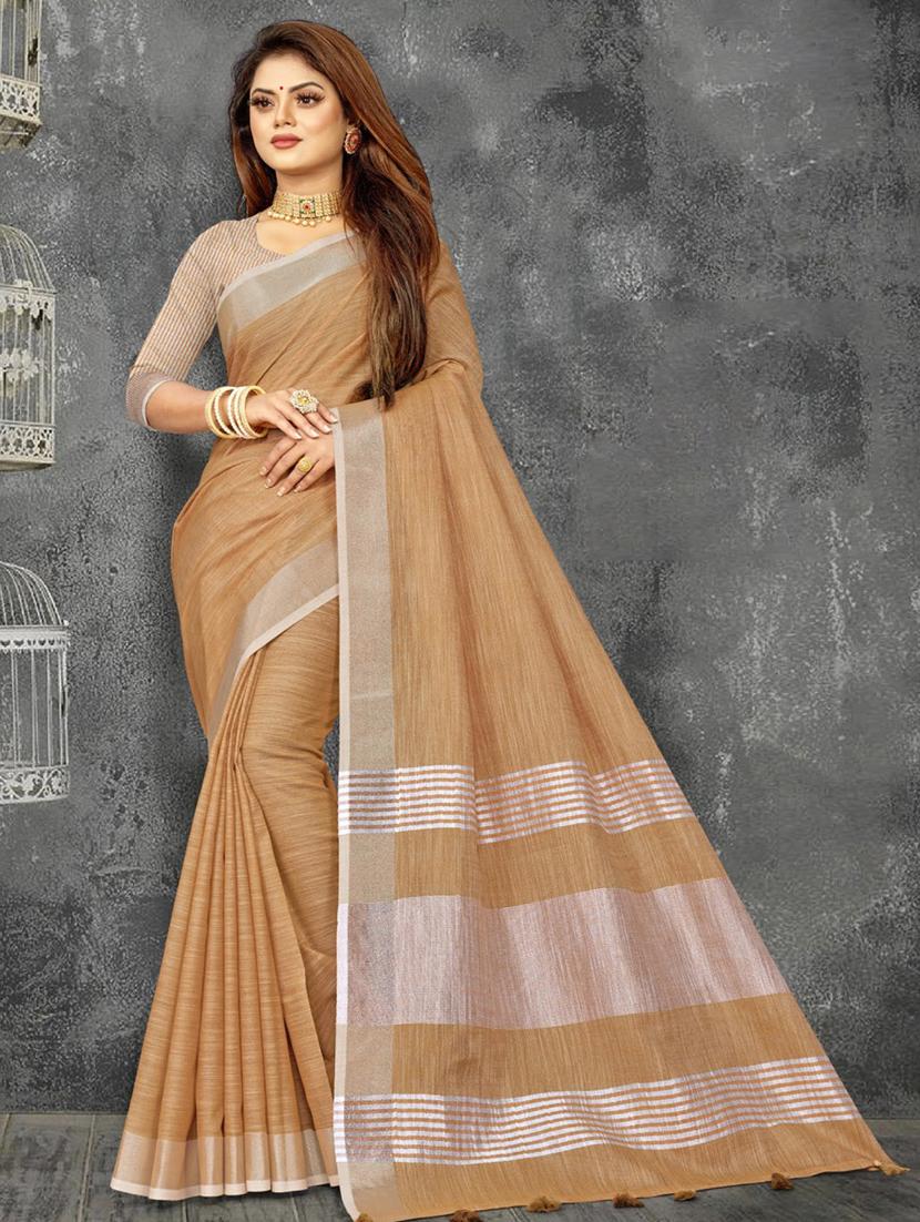 women solid with bordered saree with blouse - 21920378 - Zoom Image - 0