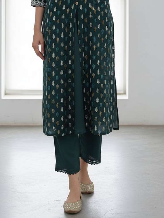 women printed three quarter sleeve kurta palazzo set - 21922357 -  Standard Image - 5