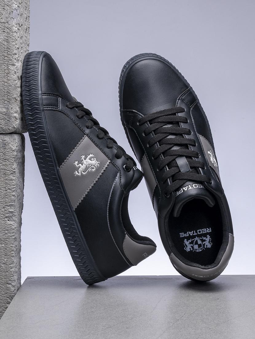 men black lace up sneaker - 21922423 - Zoom Image - 0