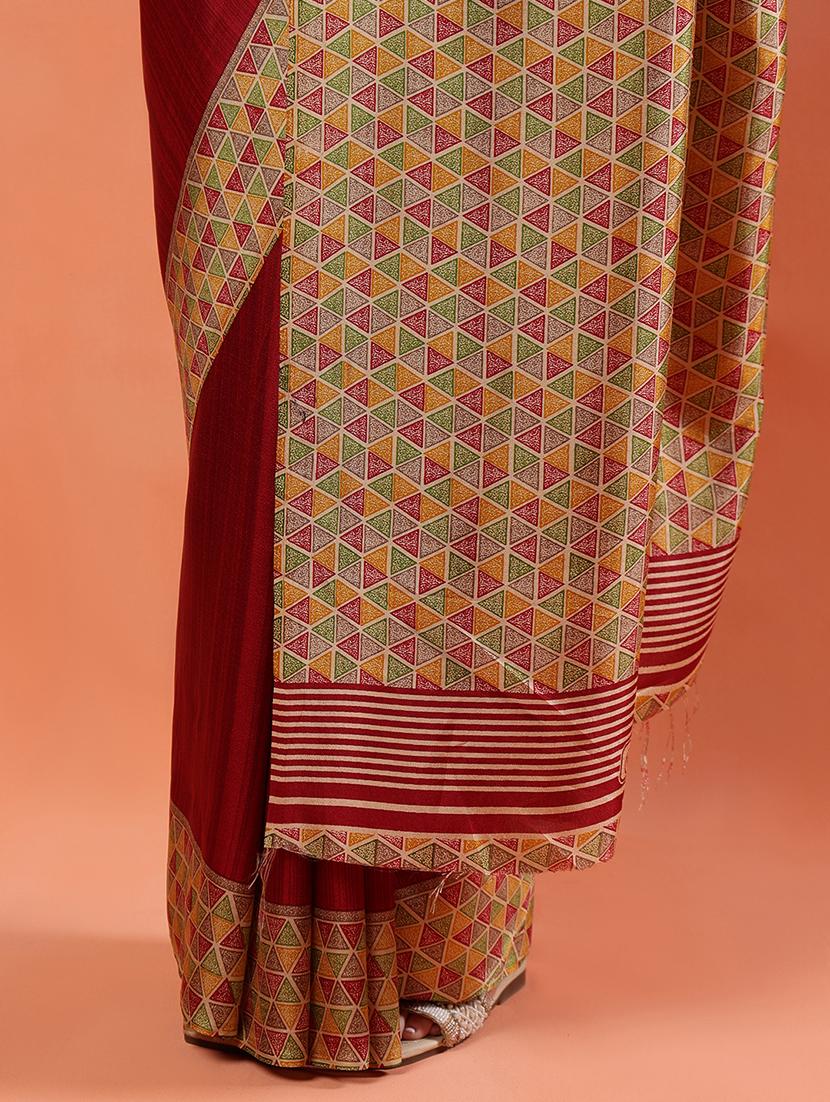 women red printed saree with blouse - 21922914 - Standard Image - 5