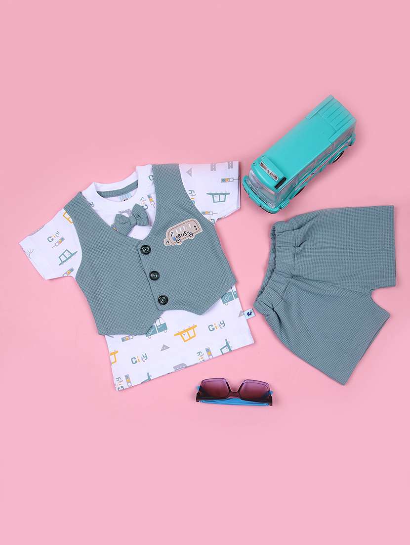 boys printed t-shirt & shorts casual wear set - 21923130 - Zoom Image - 0