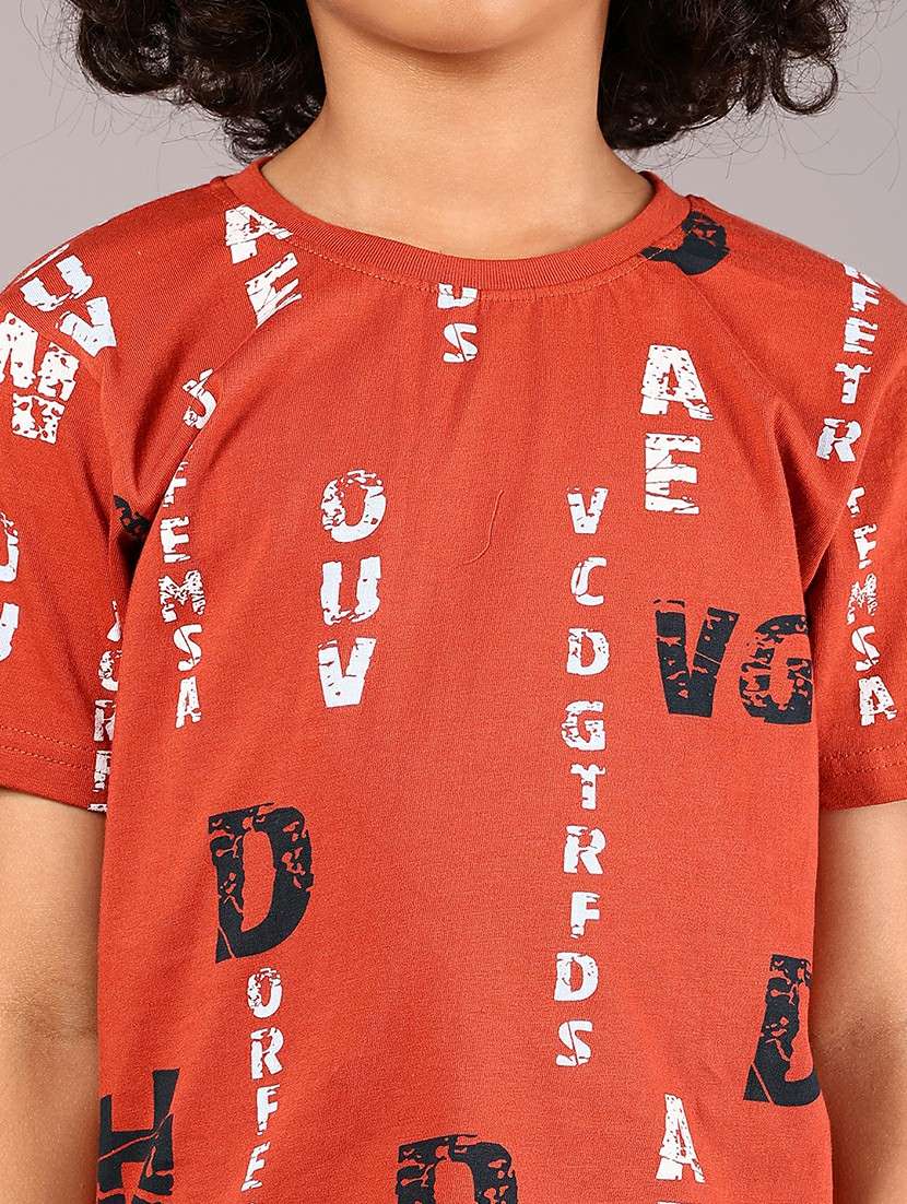 boys printed t-shirt & shorts co-ords set - 21923133 - Standard Image - 5