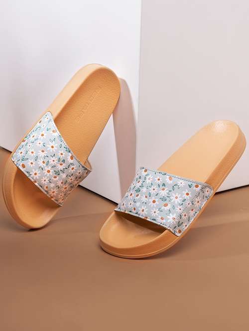 women printed slip on slider - 21923234 - Standard Image - 0