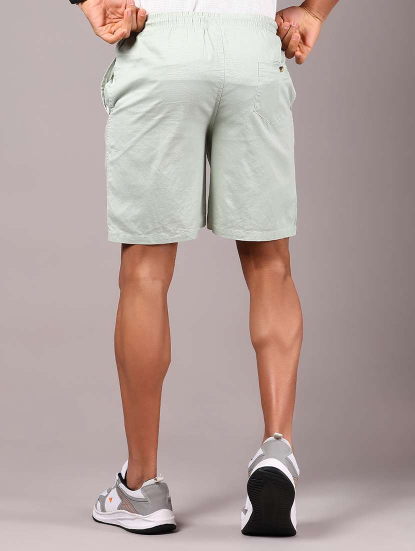 men solid mid rise regular fit shorts - 21923440 -  Standard Image - 3