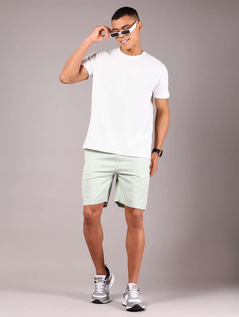 men solid mid rise regular fit shorts - 21923440 -  Standard Image - 5