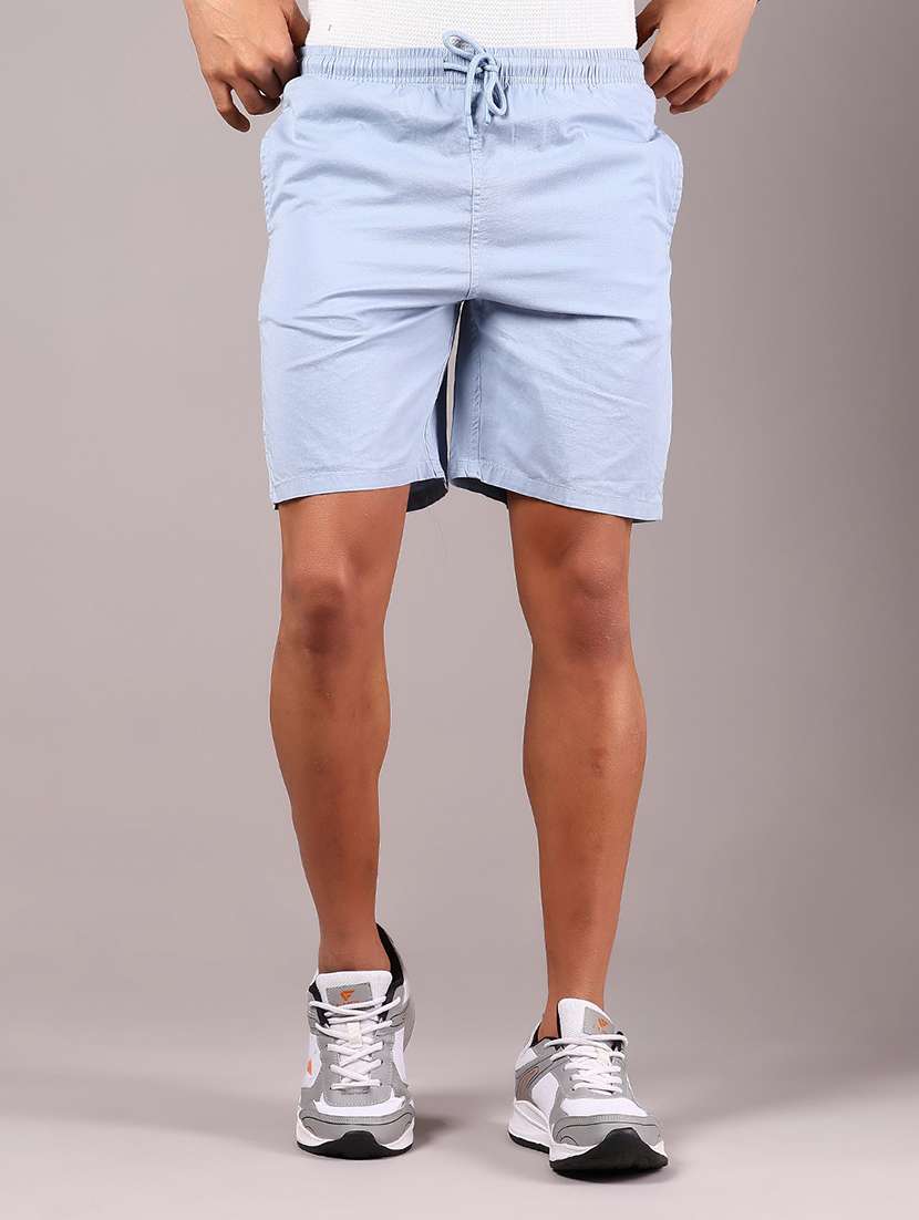men solid mid rise regular shorts - 21923441 -  Zoom Image - 0