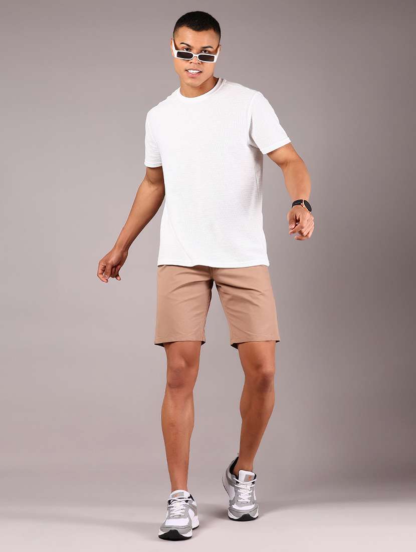 men solid mid rise regular shorts - 21923444 -  Standard Image - 5