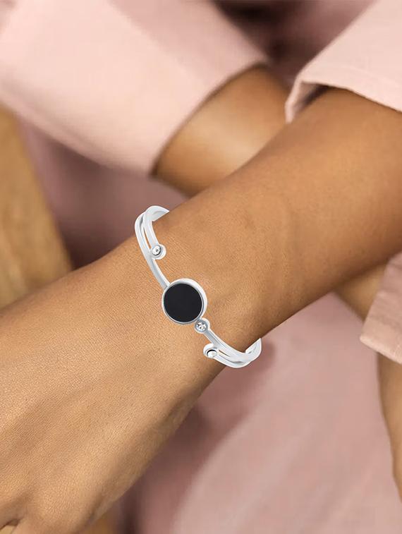 women silver cuff bracelet - 21923882 - Standard Image - 3