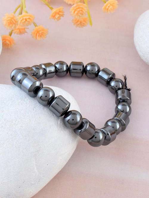 women silver beaded bracelet - 21923883 -  Standard Image - 0