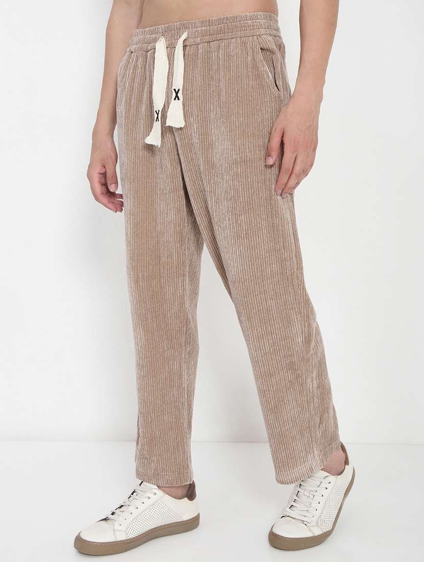 men solid mid rise regular fit corduory trouser - 21923899 - Standard Image - 3